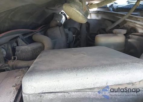 2002 GMC Sierra 1500 Sle z USA, uszkodzony, nr VIN 2GTEC19T921367180